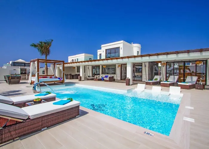 Villa Anyaval *